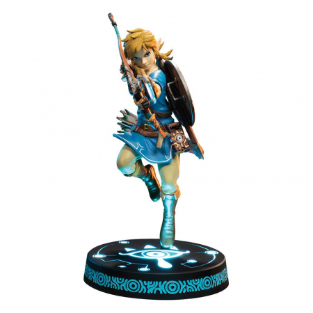 The Legend of Zelda Breath of the Wild PVC Statue Link Collector's Edition (First 4 Figures)