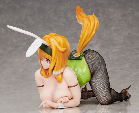 Harem in the Labyrinth of Another World PVC 1/4 Roxanne: Bunny Ver. (FREEing)