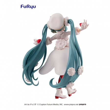 Vocaloid Sweet Tea Time PVC Statue Hatsune Miku Strawberry Short (FuRyu)