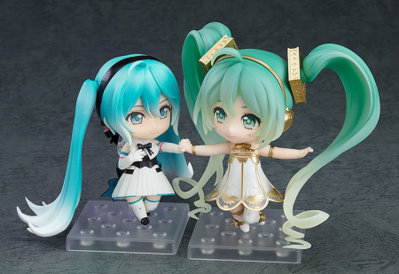 Character Vocal Series 01 Nendoroid Actionfigure Hatsune Miku Symphony 5th Anniversary Ver. (Good Smile Company)