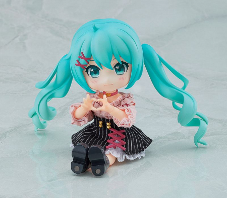 Character Vocal Series 01: Hatsune Miku Nendoroid Doll Actionfigur Hatsune Miku: Date Outfit Ver. (Good Smile Company)