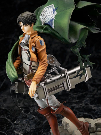 Attack of Titan Levi (Hobby Max)