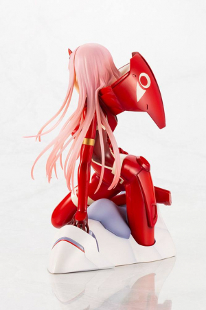 Darling in the Franxx Zero Two (Kotobukiya) pre owned