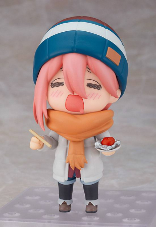 Laid-Back Camp Action Figure Nadeshiko Kagamihara: Solo Camp Ver. DX Edition (Max Factory)