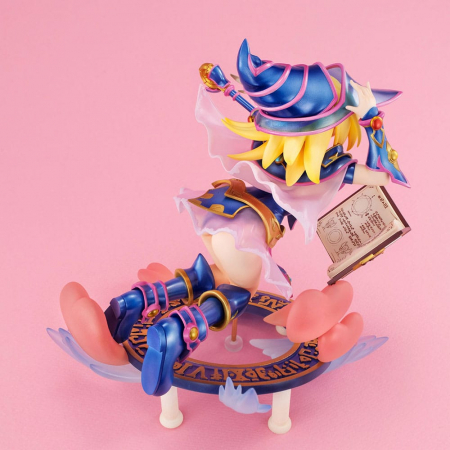 Yu-Gi-Oh! Duel Monsters Art Works Monsters PVC Statue Dark Magician Girl (Megahouse)