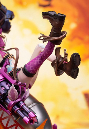 League of Legends PVC Statue 1/7 Jinx Myethos