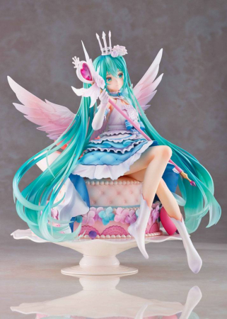 Miku Hatsune Birthday 2020 Sweet Angel Ver. (Square Enix)