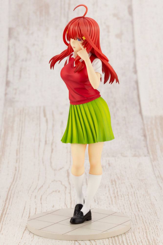 The Quintessential Quintuplets PVC Statue 1/8 Itsuki Nakano Bonus Edition (Kotobukiya)