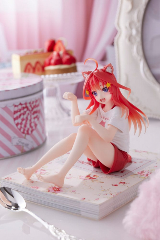 The Quintessential Quintuplets 2 PVC Statue Desktop Itsuki Nakano Newley Written Cat Roomwear Ver. (Taito Prize)